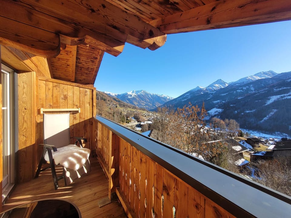 Natural landscape, Winter, View (from property/room), Balcony/Terrace, Mountain view