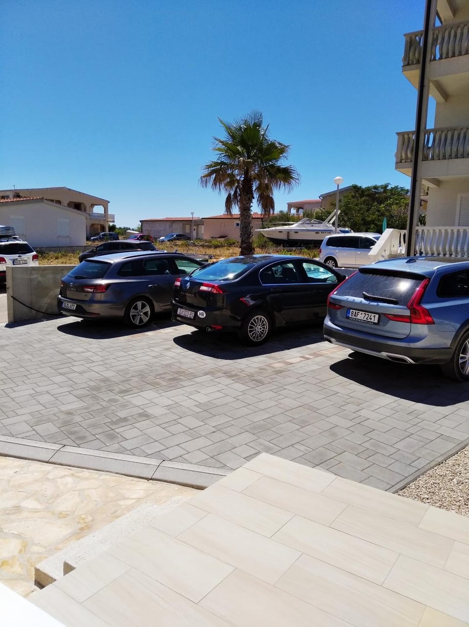 Property building, Neighbourhood, Other, Area and facilities, Parking