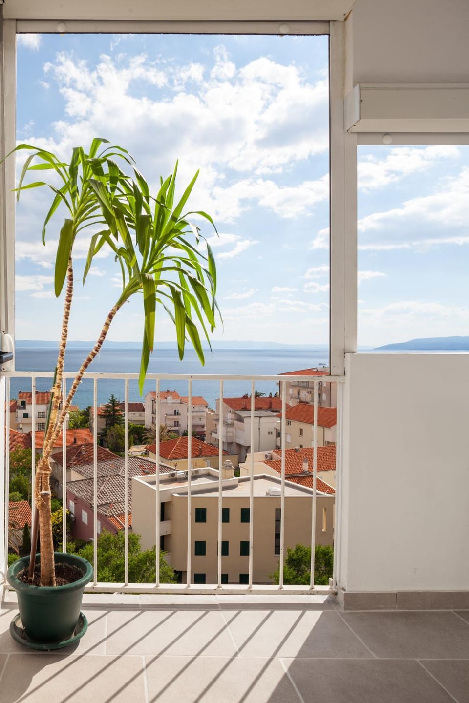 Sea View Makarska Apartment in Makarska