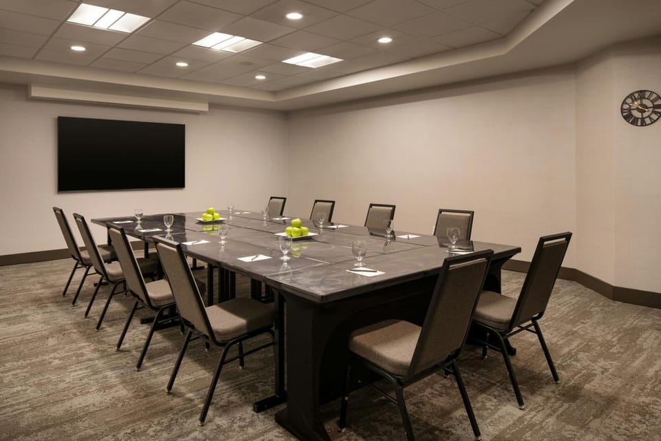 Meeting/conference room