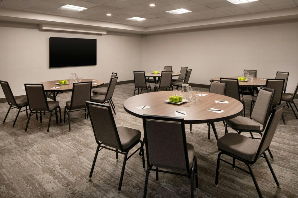 Meeting/conference room