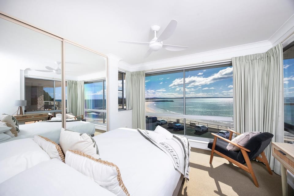Bedroom, Sea view