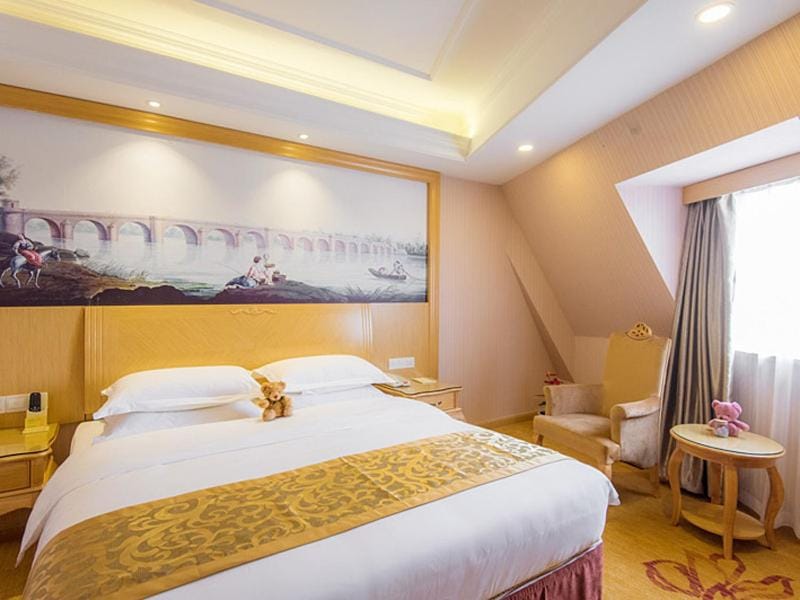 Vienna International Hotel Shanghai Jinqiao Industrial Park North Yanggao Road Hotel in Shanghai
