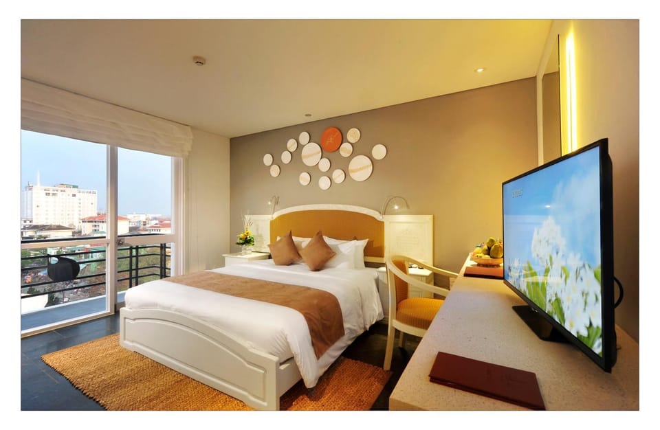 Restaurant/places to eat, Bed