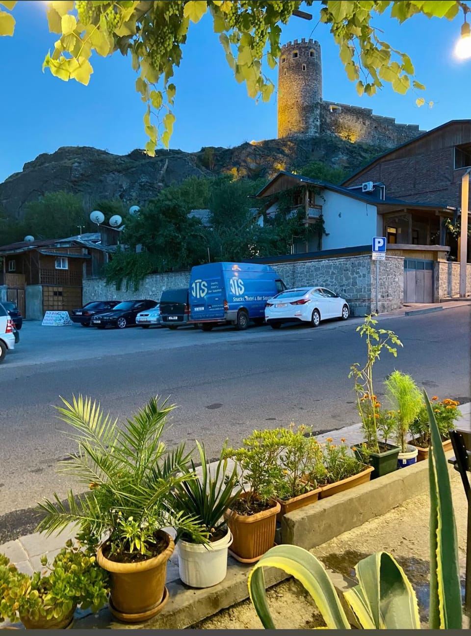 Landmark view, Location, Parking
