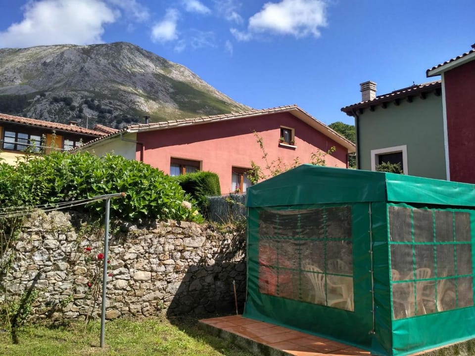 Callejon de la Vega House in Asturias