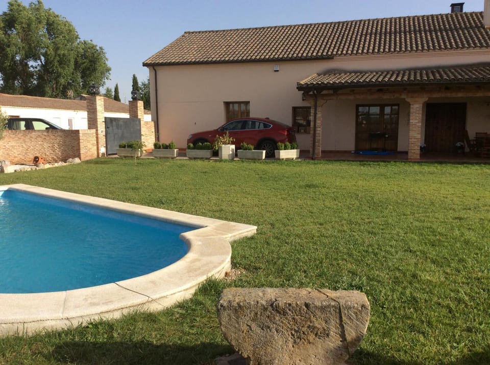 Garden, Swimming pool