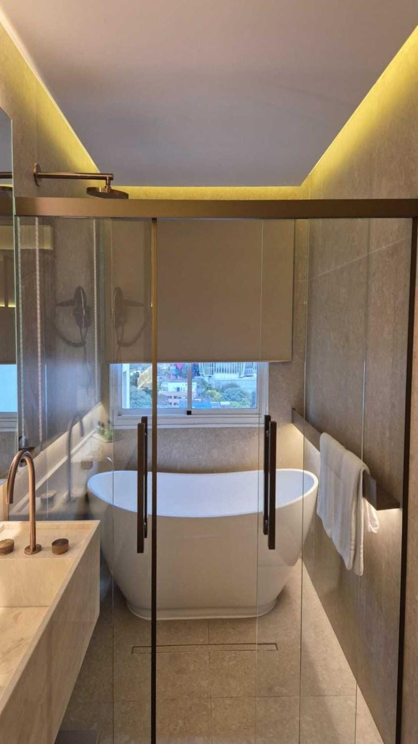 Bathroom, Bath