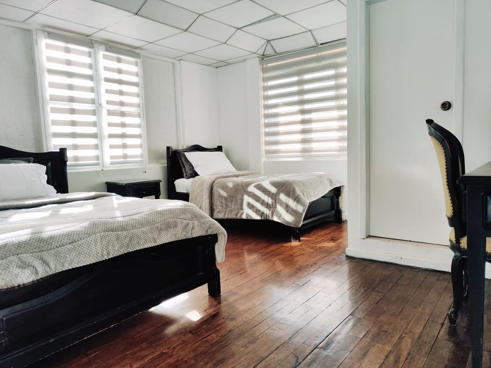 Photo of the whole room, Bedroom