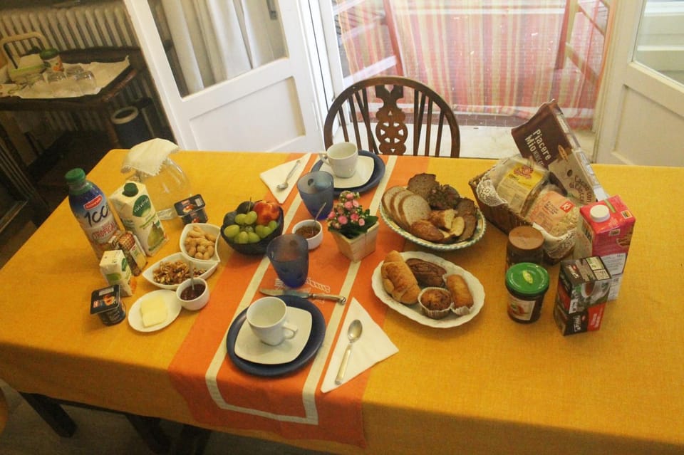 Property building, Breakfast, Italian breakfast