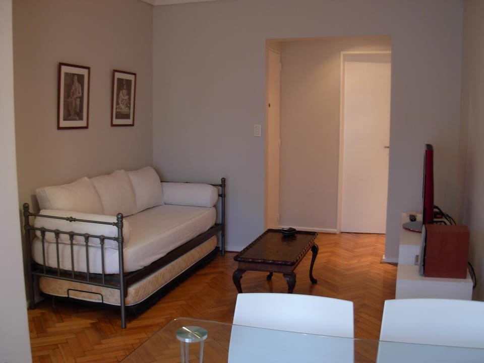 Depto Recoleta Central Apartment in Buenos Aires