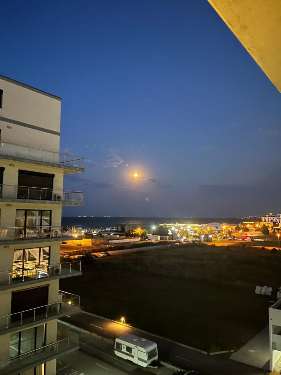 Property building, City view