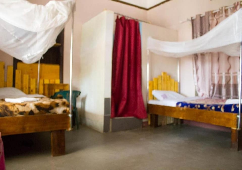 Okla GuestHouse Bed and Breakfast in Kampala