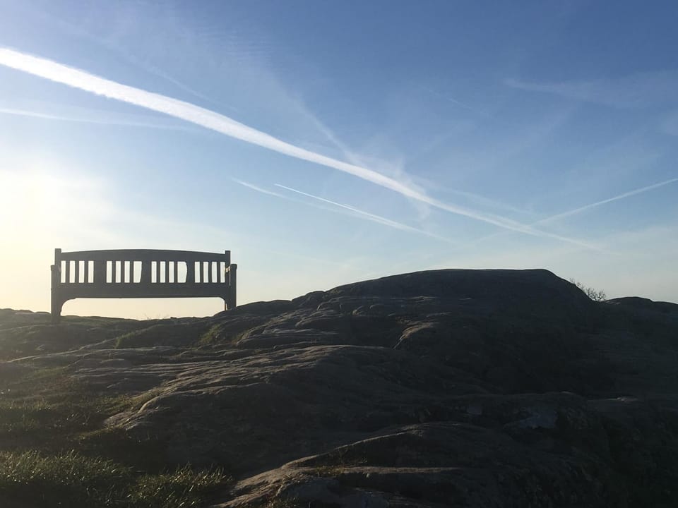 Hiking, Location