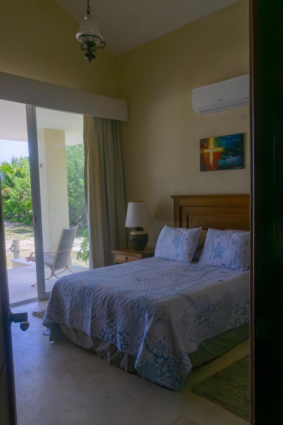 Bed, Balcony/Terrace, safe