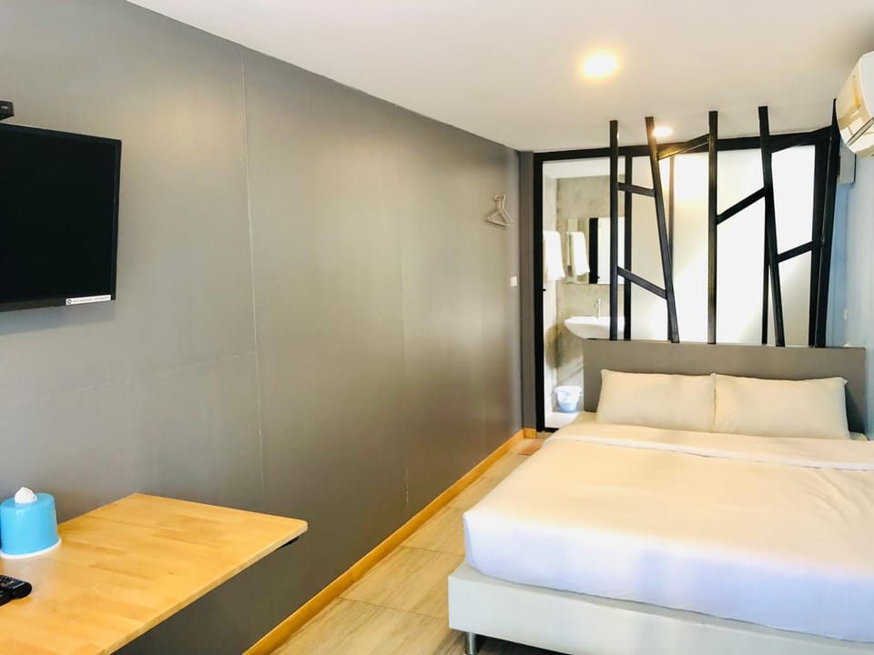 Inn Box ChA-AM Inn in Thailand