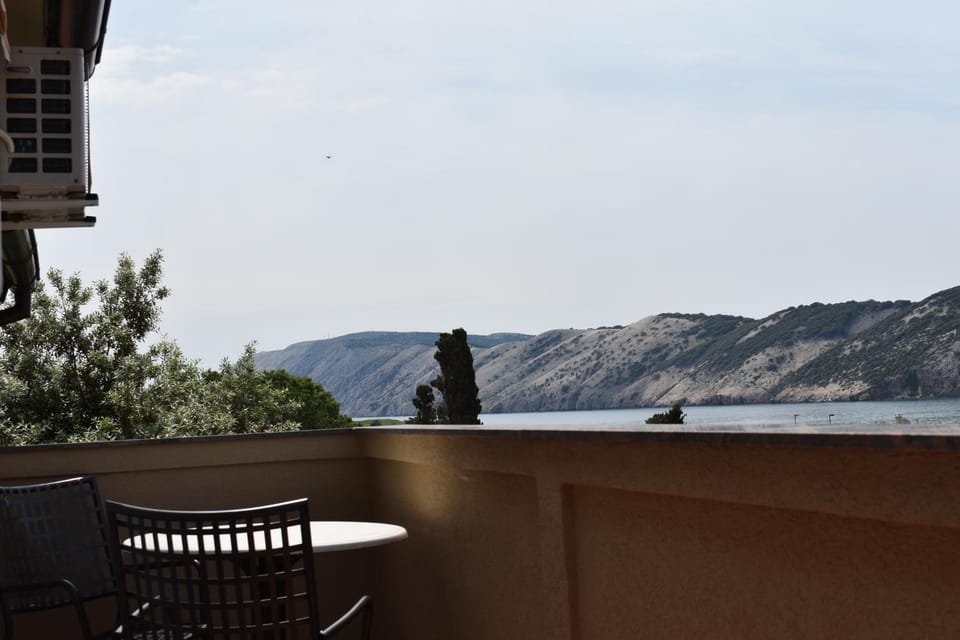 Natural landscape, Balcony/Terrace, Mountain view