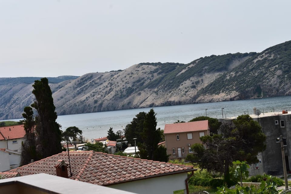 Natural landscape, Balcony/Terrace, Mountain view