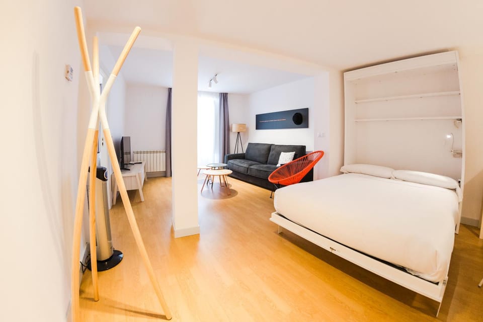 Living room, Bedroom