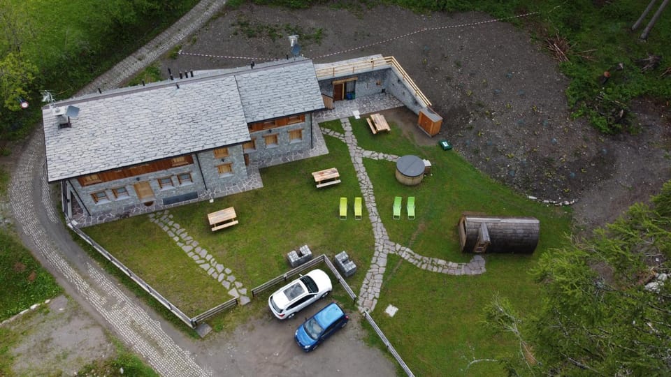 Bird's eye view, Garden view