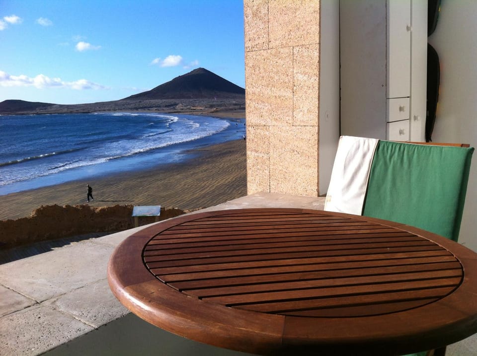 Medano View Apartment in El Médano