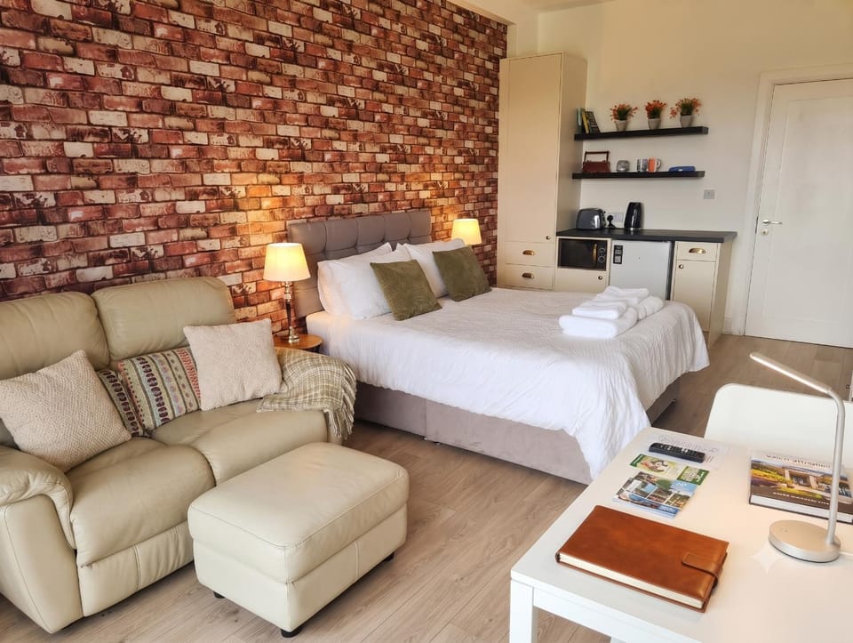 Rathescar Grove Guest House Bed and Breakfast in Louth, Co. Louth, Ireland