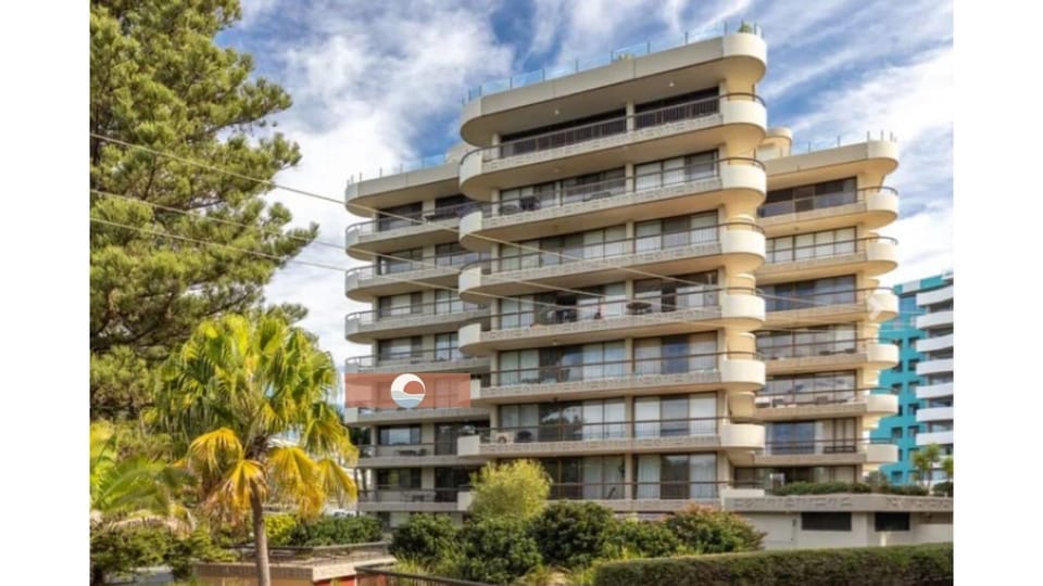 Pinnacle 403 - linen not included Apartment in Forster