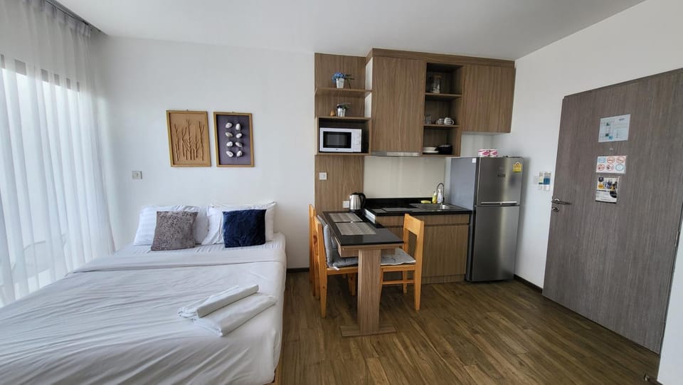SimplyComfy Apartment by Patsamon Apartment in Pattaya City