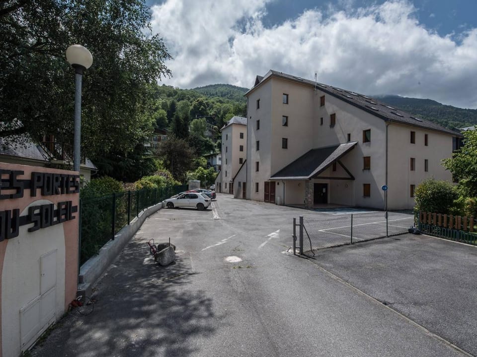 Appartement 6 pers. avec balcon, au calme proche du centre de Saint-Lary-Soulan - FR-1-296-158 Apartment in Saint-Lary-Soulan