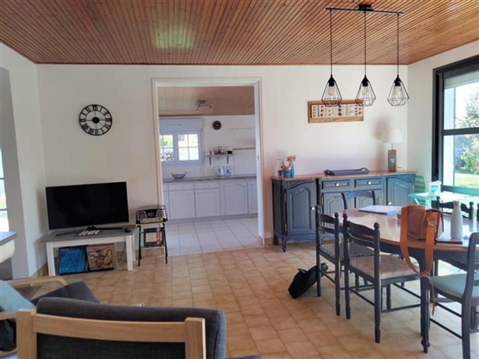 Maison familiale avec jardin, parking privé et wifi aux Sables-d'Olonne - FR-1-331-35 House in Les Sables-d'Olonne