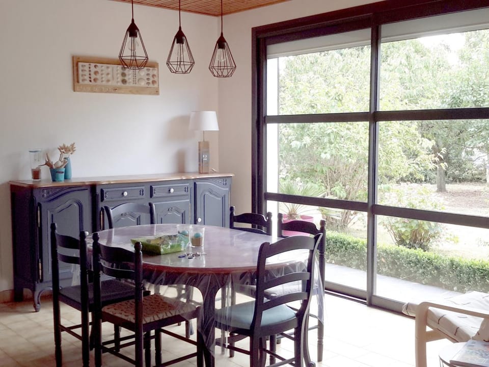 Maison familiale avec jardin, parking privé et wifi aux Sables-d'Olonne - FR-1-331-35 House in Les Sables-d'Olonne