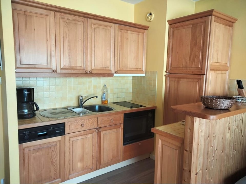 Studio confortable, vue mer - 3 pers. - FR-1-331-57 Apartment in Les Sables-d'Olonne