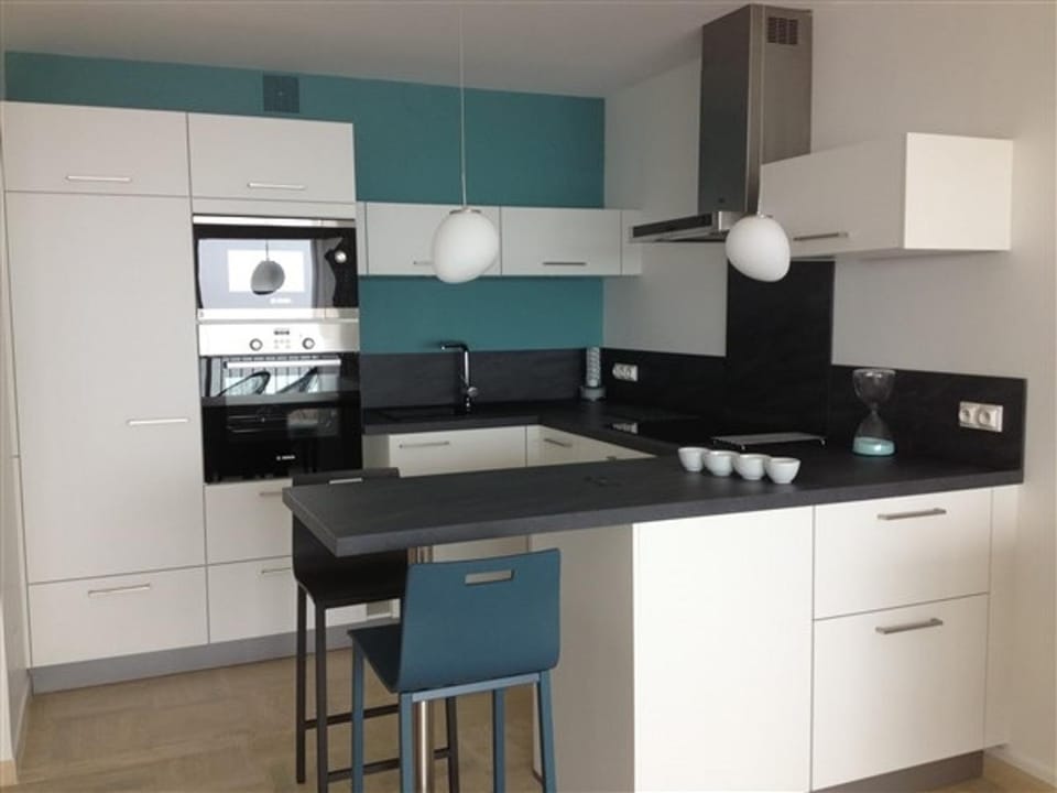 Studio rénové avec terrasse sud et vue mer - FR-1-331-54 Apartment in Les Sables-d'Olonne