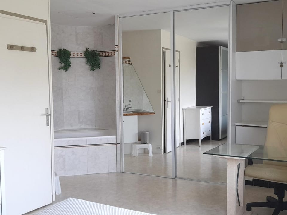 Maison spacieuse 6 pers - Proche plage - Climatisée - Animaux admis - FR-1-338-4 House in Occitanie