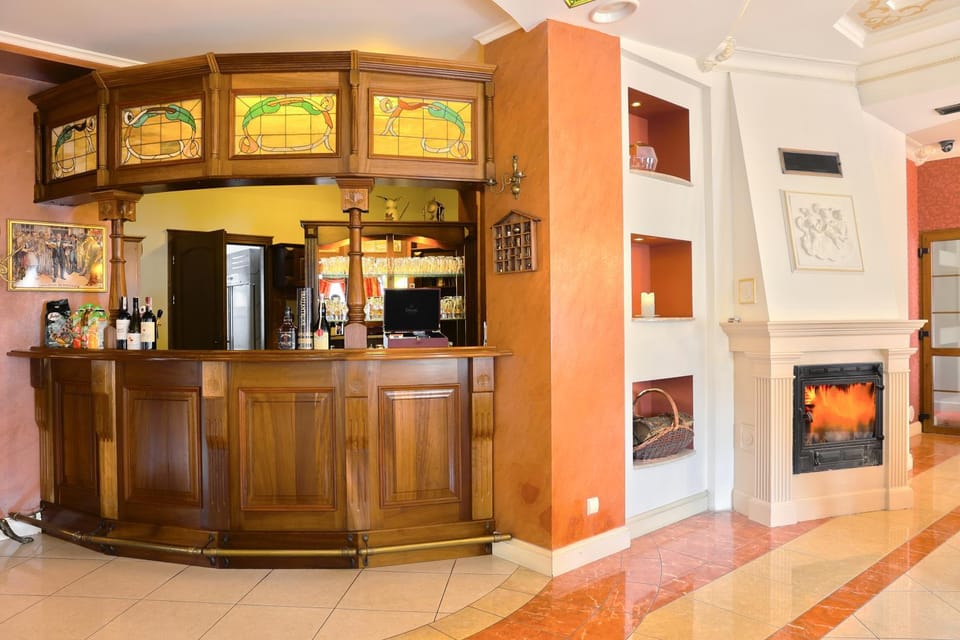 Property building, Lounge or bar