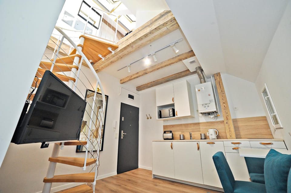 TV and multimedia, Kitchen or kitchenette