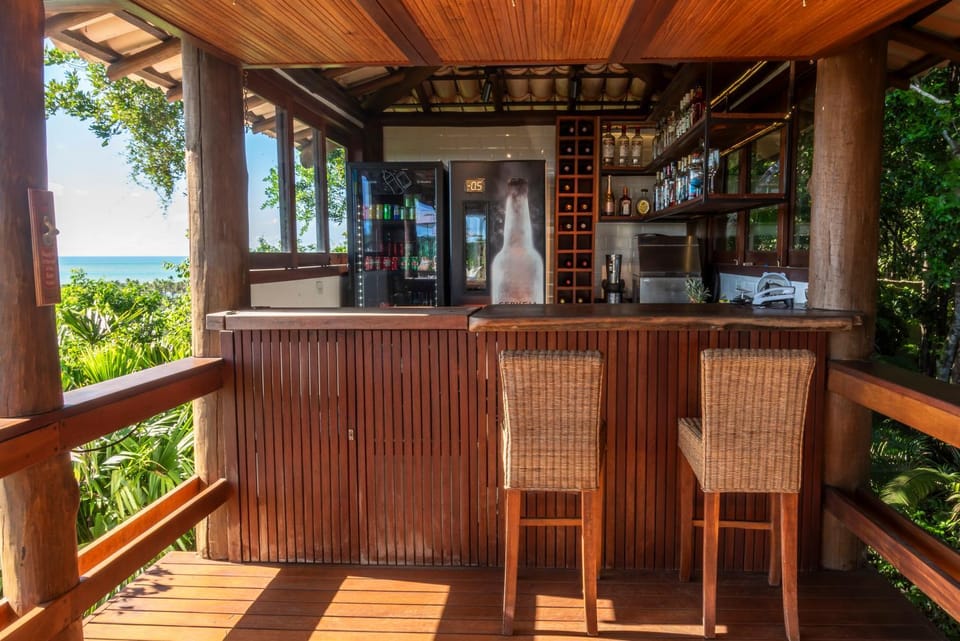 Lounge or bar