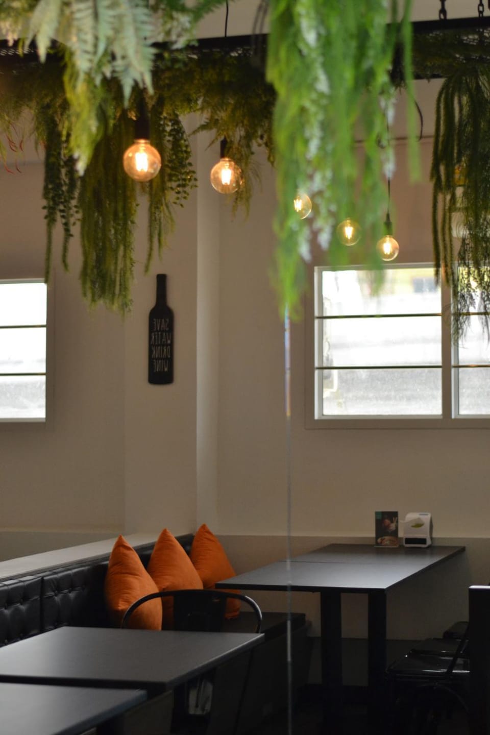 Restaurant/places to eat, Communal lounge/ TV room, On-site shops, Lobby or reception