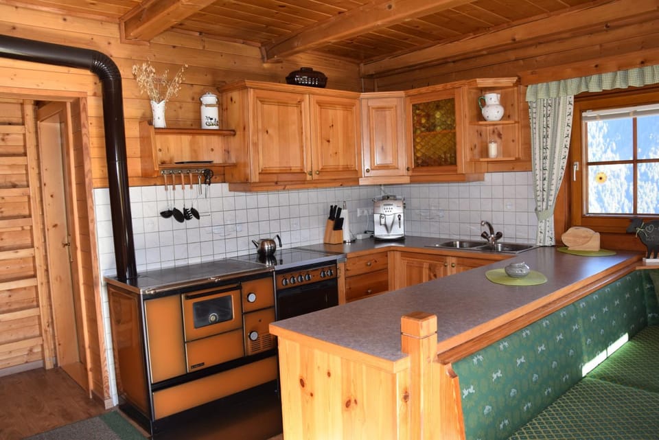 Untere Roner Kasa House in Carinthia, Austria