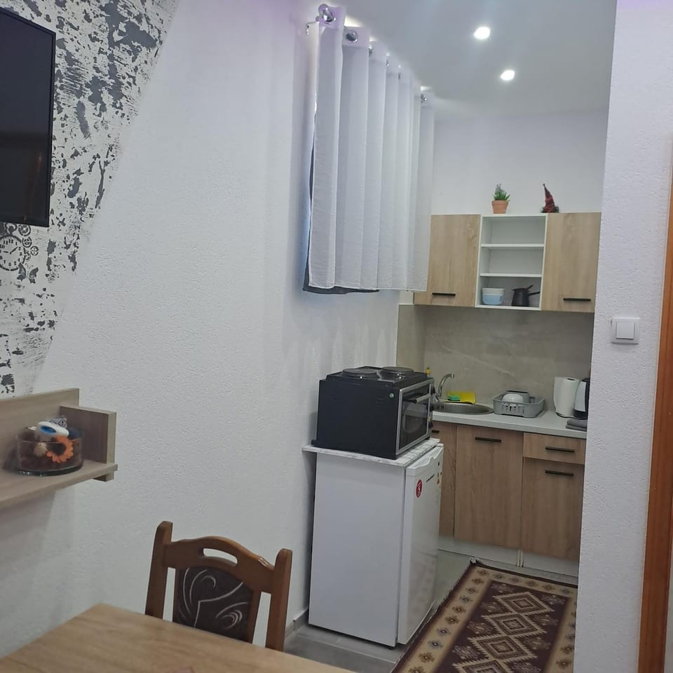 Apartmani Kosjerina Apartment in Dubrovnik-Neretva County