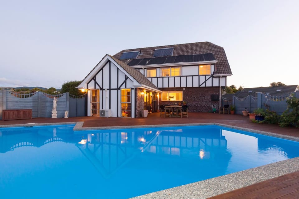 Swimming pool, Sunset