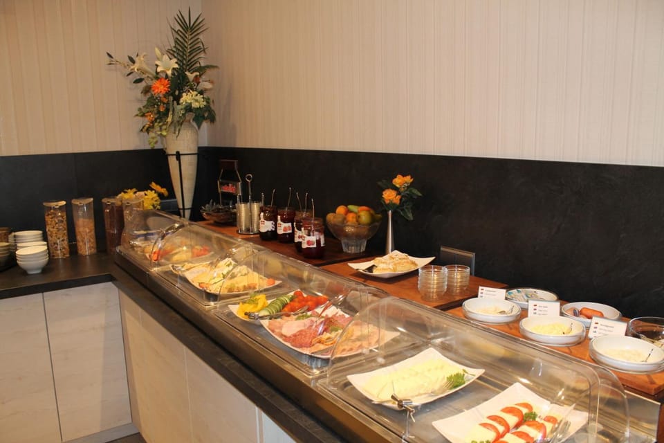 Buffet breakfast