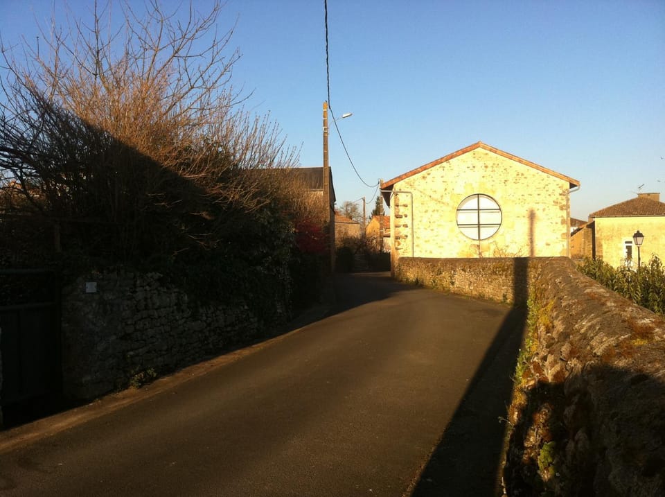 Neighbourhood