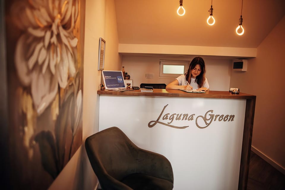 Staff, Lobby or reception