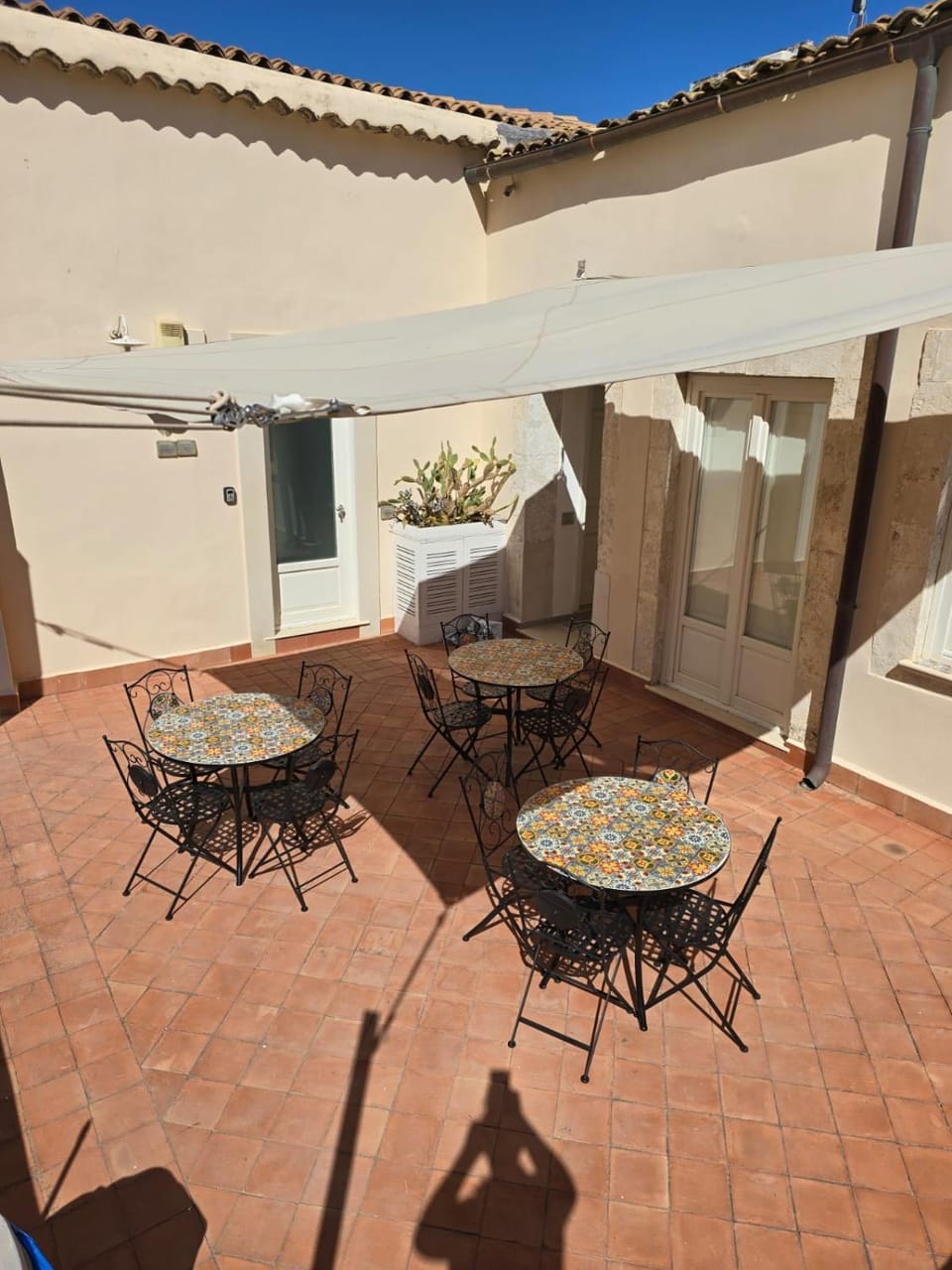 Property building, Balcony/Terrace