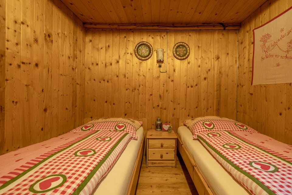 Obere Roner Kasa House in Carinthia, Austria