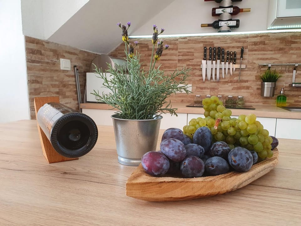 Decorative detail, kitchen