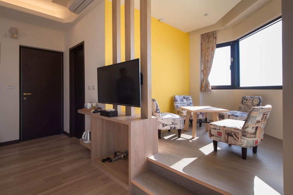 Balcony/Terrace, Living room
