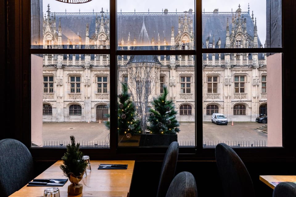 Les Initiés Hotel in Rouen