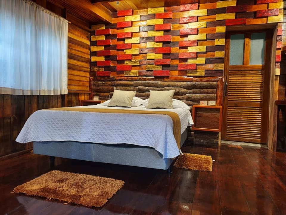 Hosteria Flor de Canela Nature lodge in Ecuador